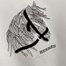 🆕Hermes爱马仕 春夏新款套装,男女款 贸易公司渠道稀出,基本每一季都会有它的背影所在,期待着所有潮 🆕Hermes爱马仕 春夏新款套装,男女款 贸易公司渠道稀出,基本每一季都会有它的背影所在,期待着所有潮