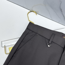 🆕Loro Piana 春夏新品休闲西裤,官网同步发售,裤身工艺设计,客供辅料、面料定制,柔软丝滑,代工 🆕Loro Piana 春夏新品休闲西裤,官网同步发售,裤身工艺设计,客供辅料、面料定制,柔软丝滑,代工