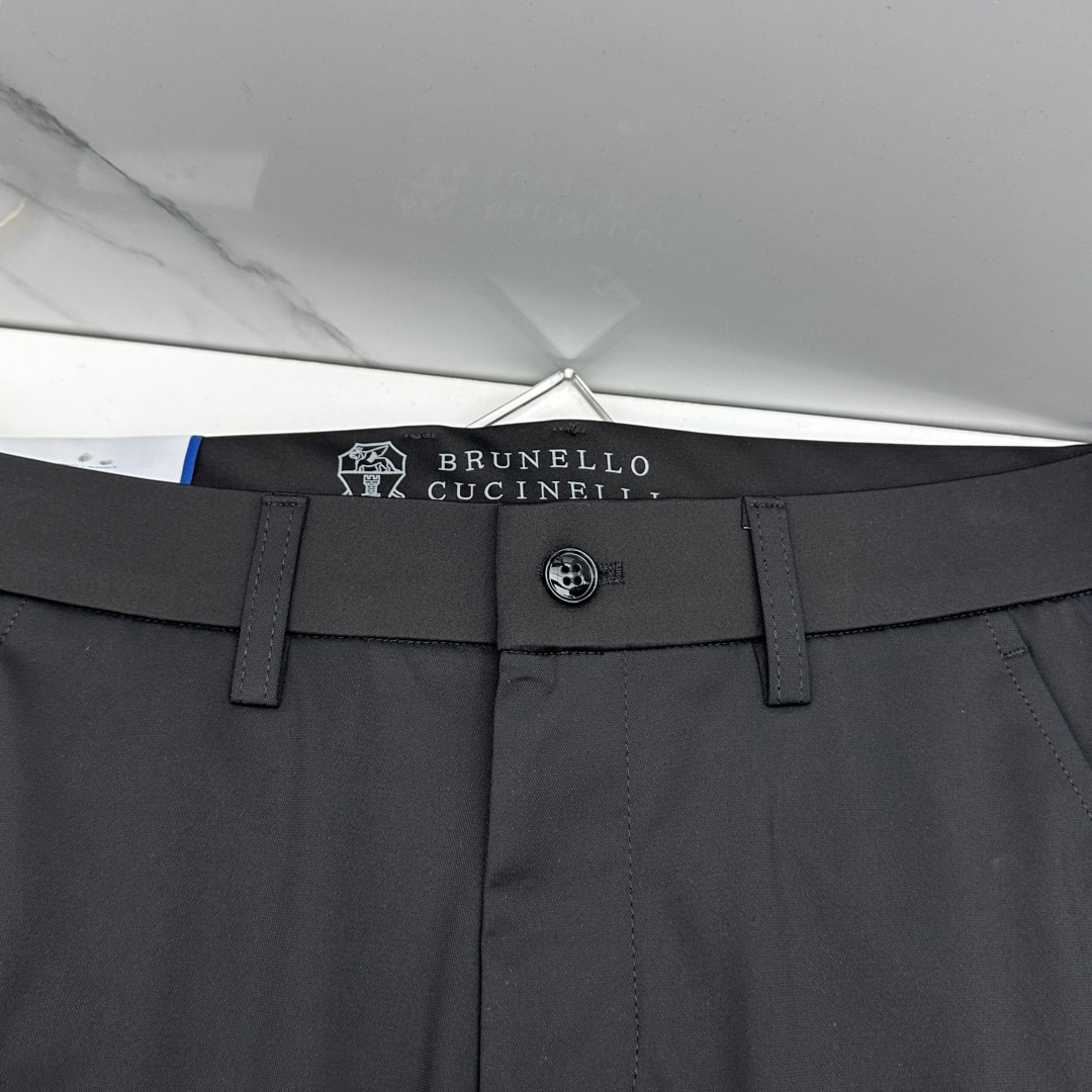 🆕BC 春夏新品休闲西裤，官网同步发售，裤身工艺设计，客供辅料、面料定制，柔软丝滑，代工厂出品免检！每个