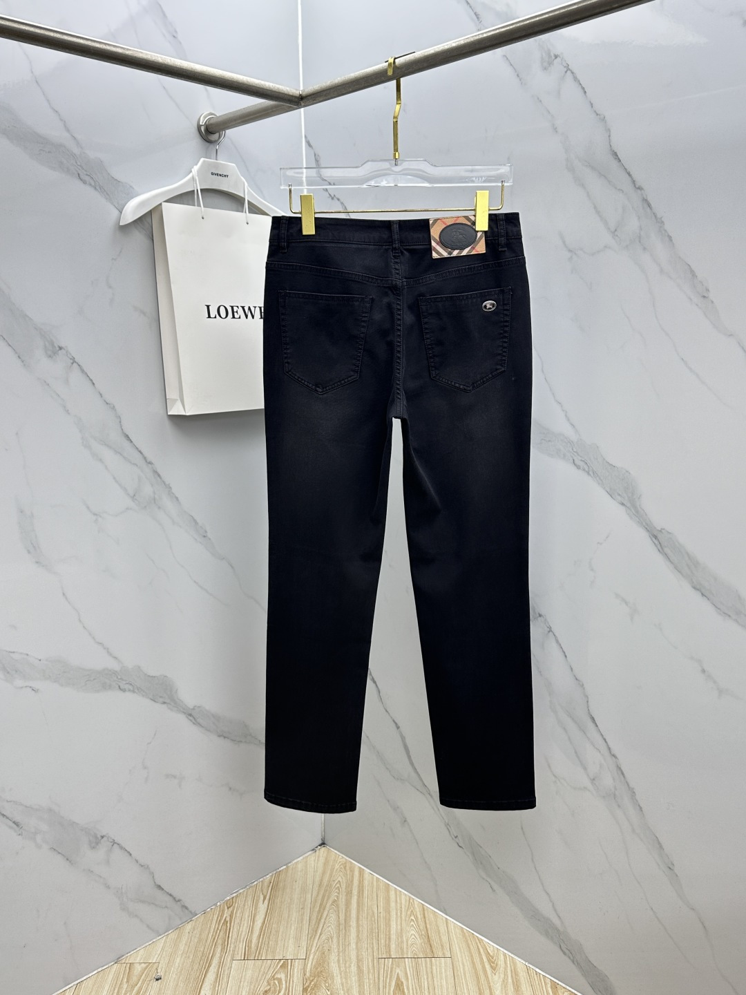 🆕Burberry巴宝莉 🔥高端定制、最新款牛仔裤 柜台同步发售 原版定制复刻 客供五金辅料 原单品质 