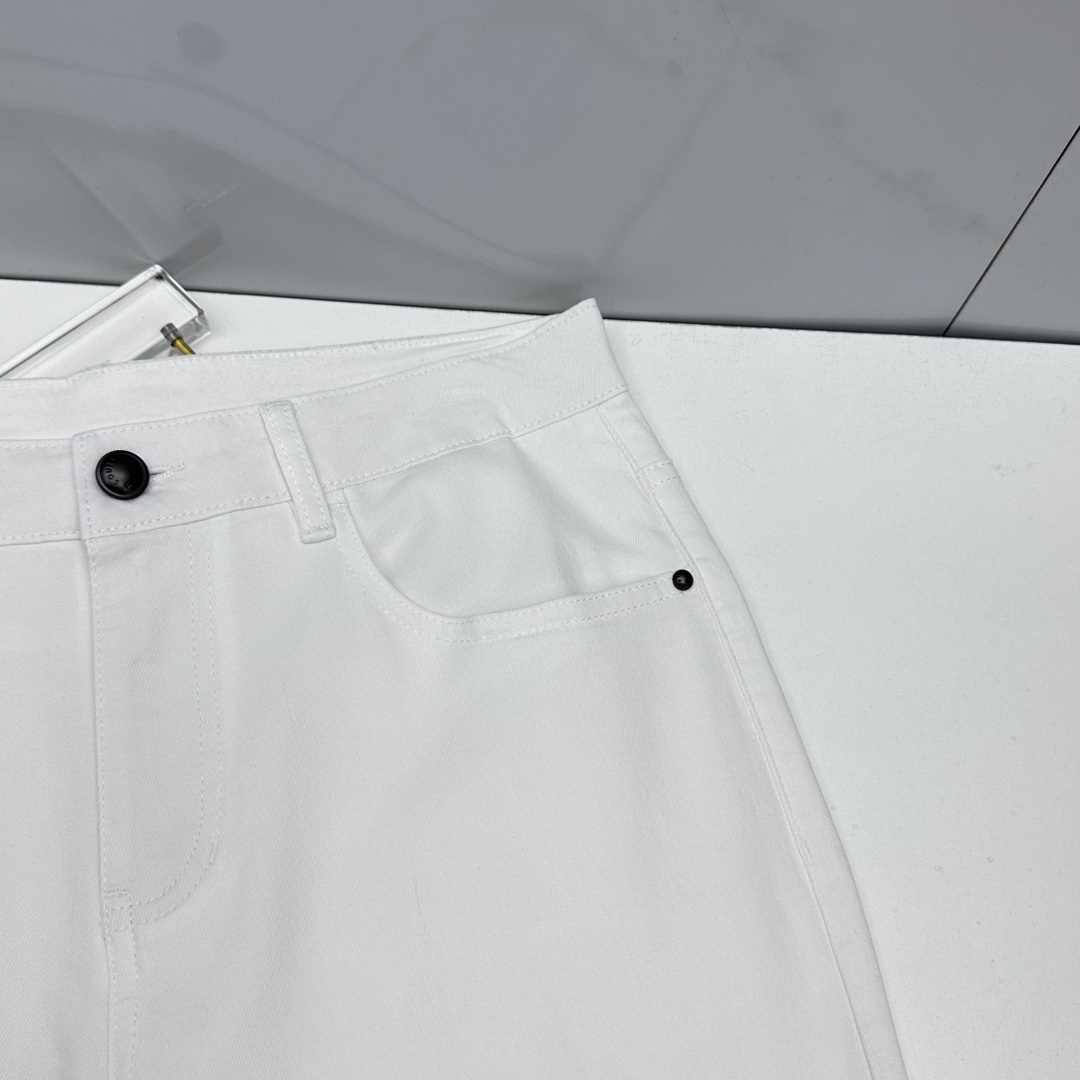 🆕Louis Vuitton路易威登 🔥高端定制、最新款牛仔裤 柜台同步发售 原版定制复刻 客供五金辅料