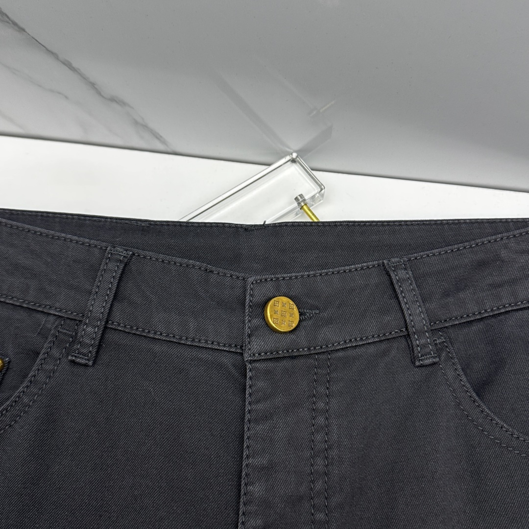 🆕Louis Vuitton路易威登 🔥高端定制、最新款牛仔裤 柜台同步发售 原版定制复刻 客供五金辅料