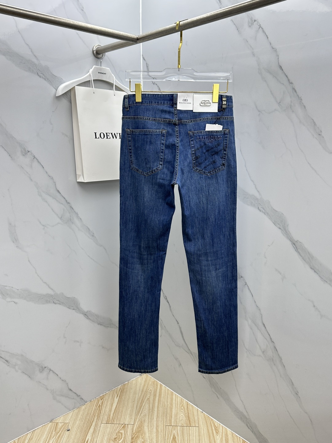 🆕Balenciaga巴黎世家 🔥高端定制、最新款牛仔裤 柜台同步发售 原版定制复刻 客供五金辅料 原单