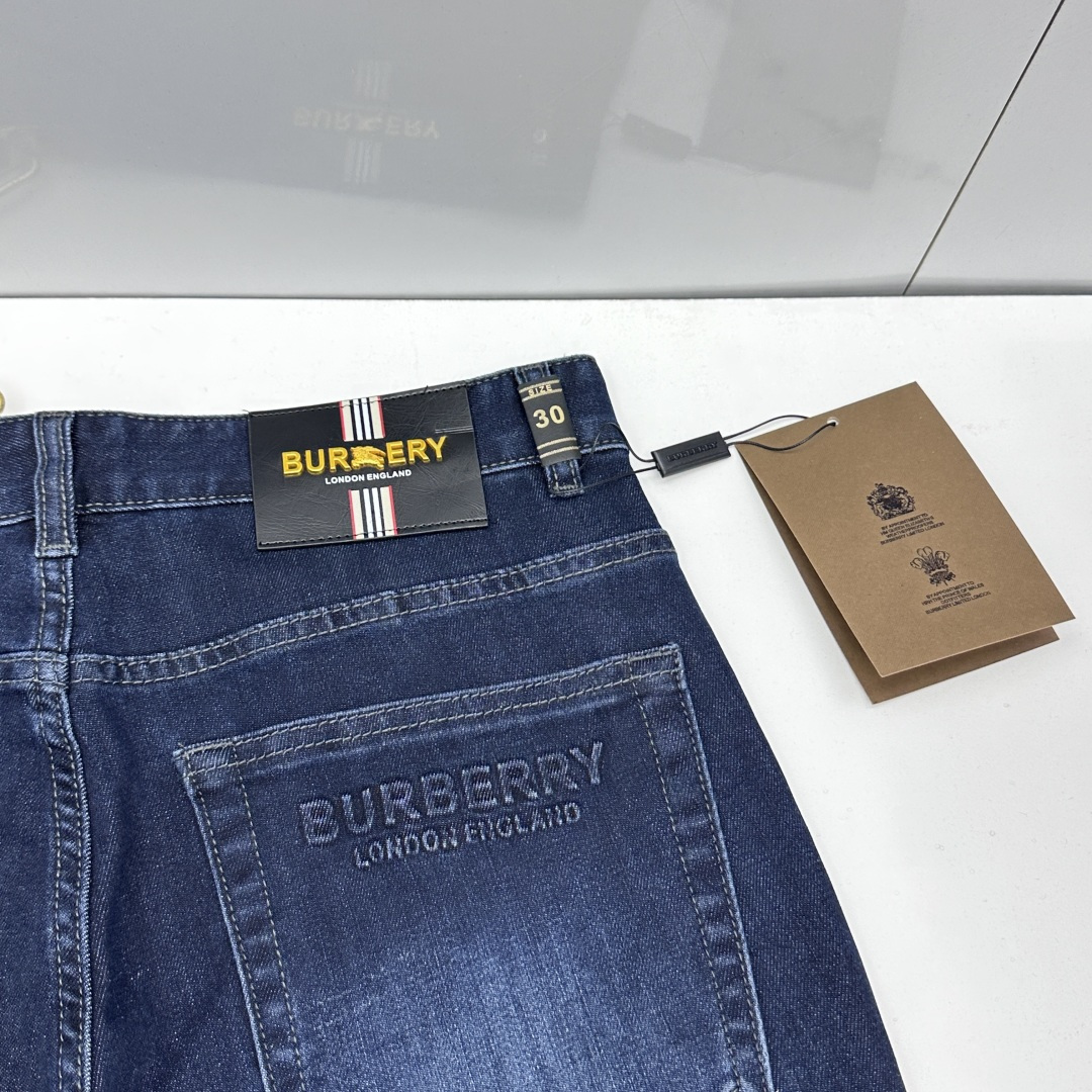 🆕Burberry巴宝莉 🔥高端定制、最新款牛仔裤 柜台同步发售 原版定制复刻 客供五金辅料 原单品质 