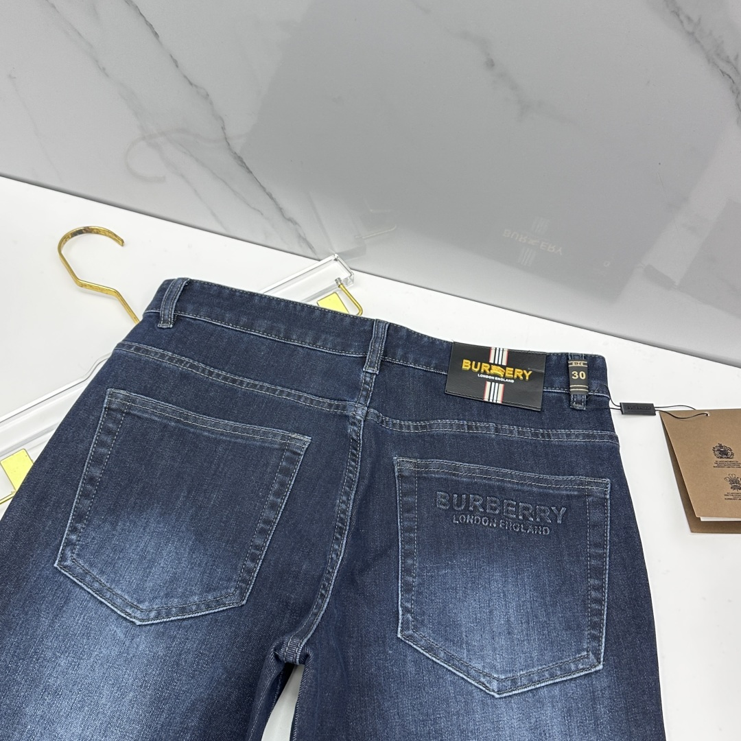 🆕Burberry巴宝莉 🔥高端定制、最新款牛仔裤 柜台同步发售 原版定制复刻 客供五金辅料 原单品质 