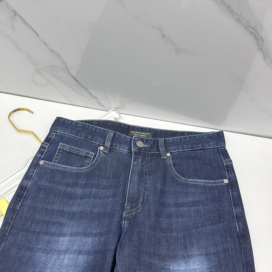 🆕Burberry巴宝莉 🔥高端定制、最新款牛仔裤 柜台同步发售 原版定制复刻 客供五金辅料 原单品质 
