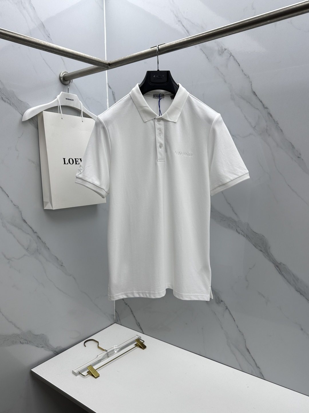 🆕Burberry巴宝莉 春夏新款翻领Polo衫短袖 简洁时尚百搭 标志性logo刺绣字母 吸睛显瘦 定