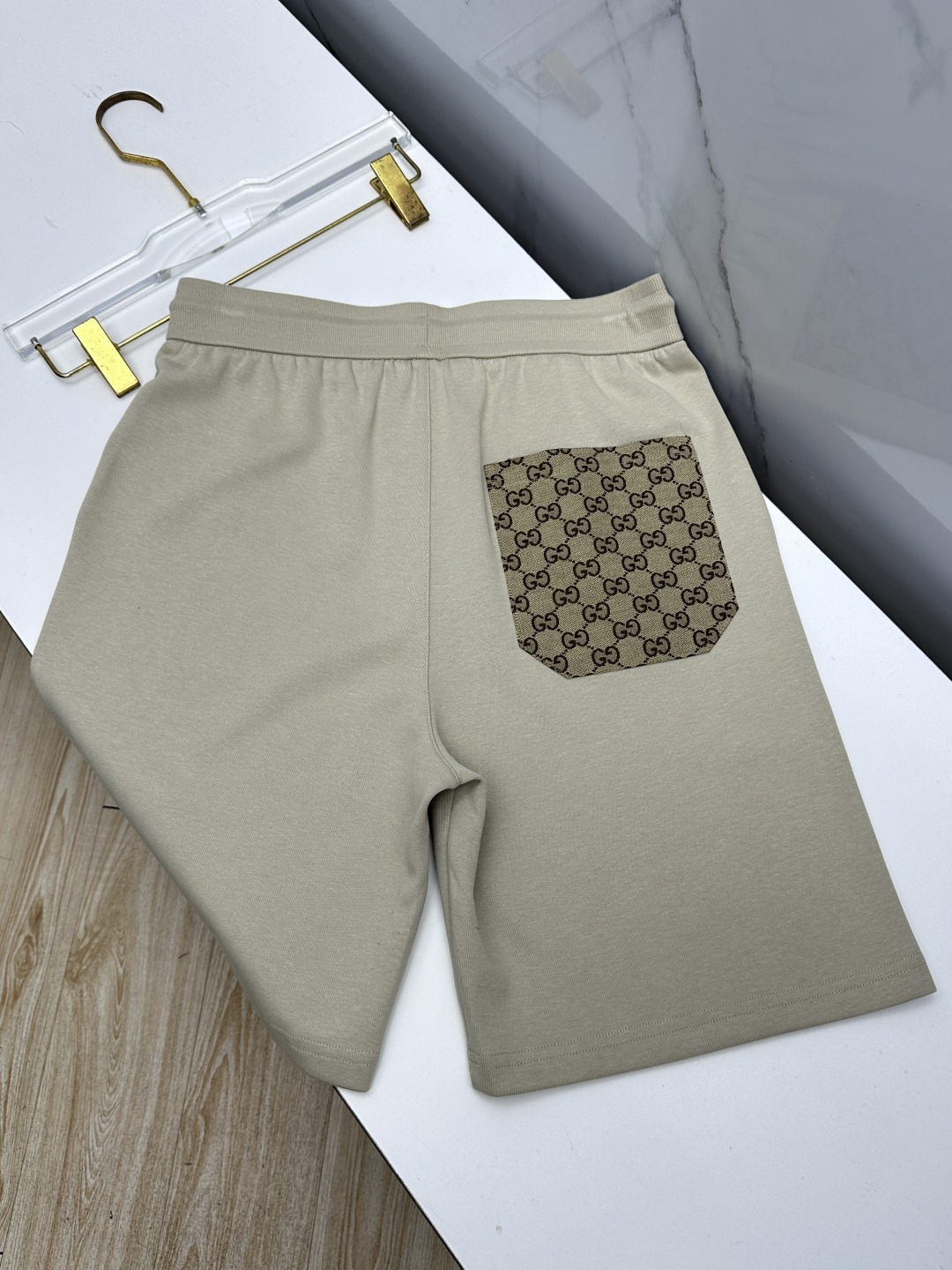 🆕Gucci古驰 26ss春夏专供新款休闲裤短裤拼接 男女同款  高端版本！定制棉面料 透气舒适度高，不