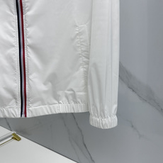 🆕Moncler蒙口 春夏新款男士轻薄防晒套装。定制速干面料 结合凉感涂层体感清凉不闷热,出汗后速干,适 🆕Moncler蒙口 春夏新款男士轻薄防晒套装。定制速干面料 结合凉感涂层体感清凉不闷热,出汗后速干,适