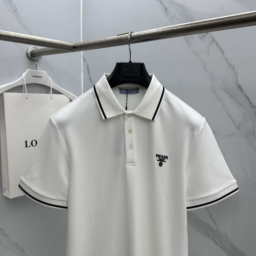 🆕Prada普拉达 2026春夏新款翻领珠地Polo衫短袖 官网同款T恤 领口板正 胸口logo刺绣 螺