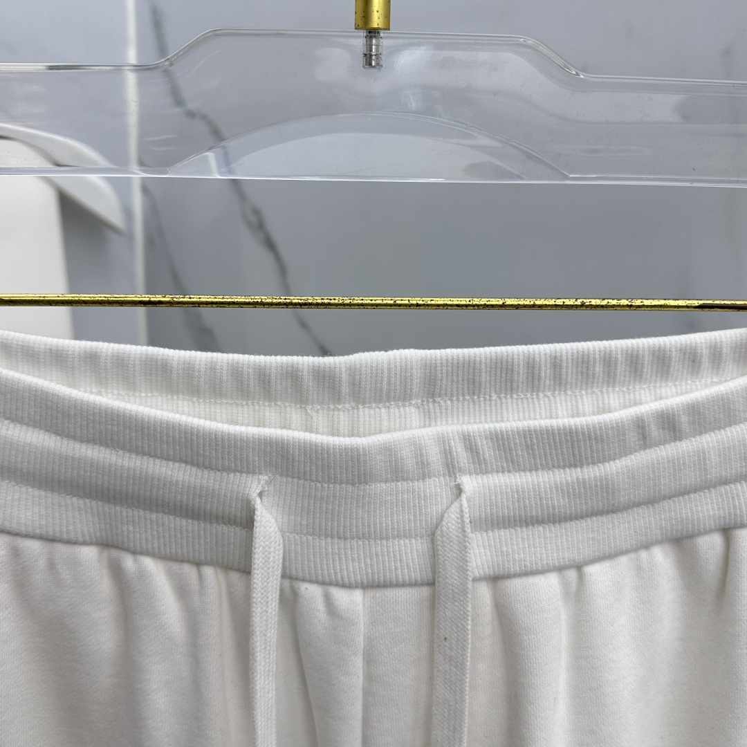 🆕LOEWE罗意威 26ss春夏专供新款休闲裤短裤  高端版本！螺纹理面料纯棉 透气舒适度高，不粘腻，版