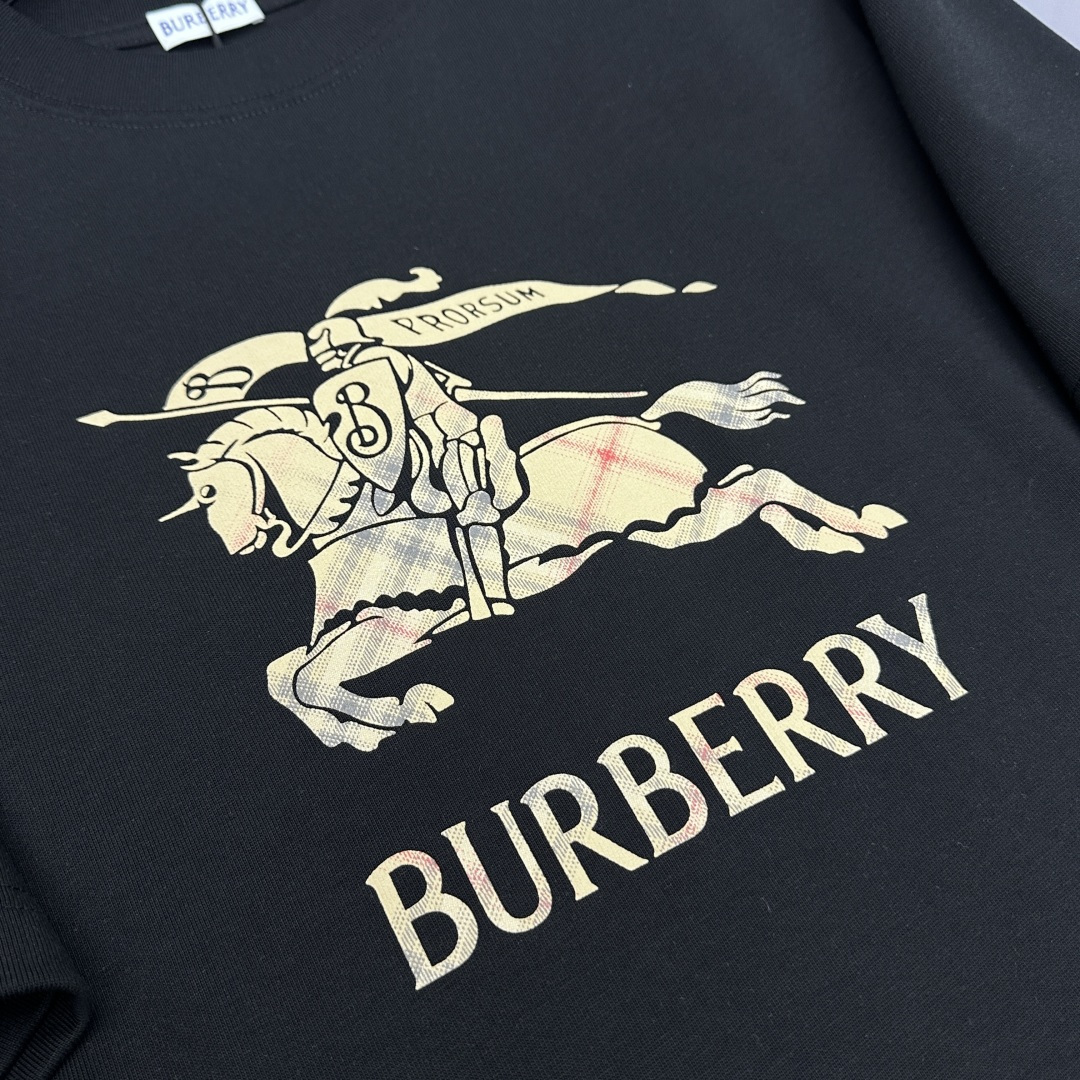 🆕Burberry巴宝莉 新款首发专柜最新款短袖圆领T恤 高端订制 胸前logo 高定纯棉面料.手感柔软