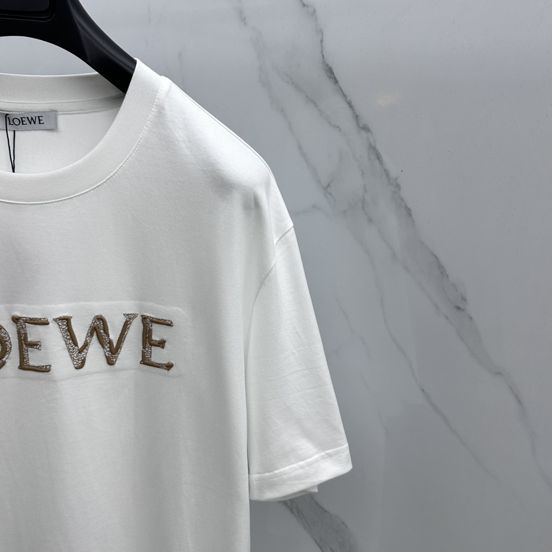 🆕LOEWE罗意威 26新款首发专柜最新款短袖圆领T恤 高端订制 胸前logo字母刺绣精美 高定面料.手