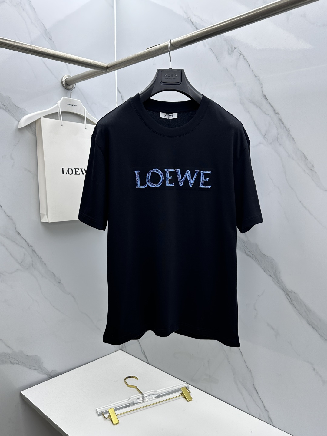 🆕LOEWE罗意威 26新款首发专柜最新款短袖圆领T恤 高端订制 胸前logo字母刺绣精美 高定面料.手