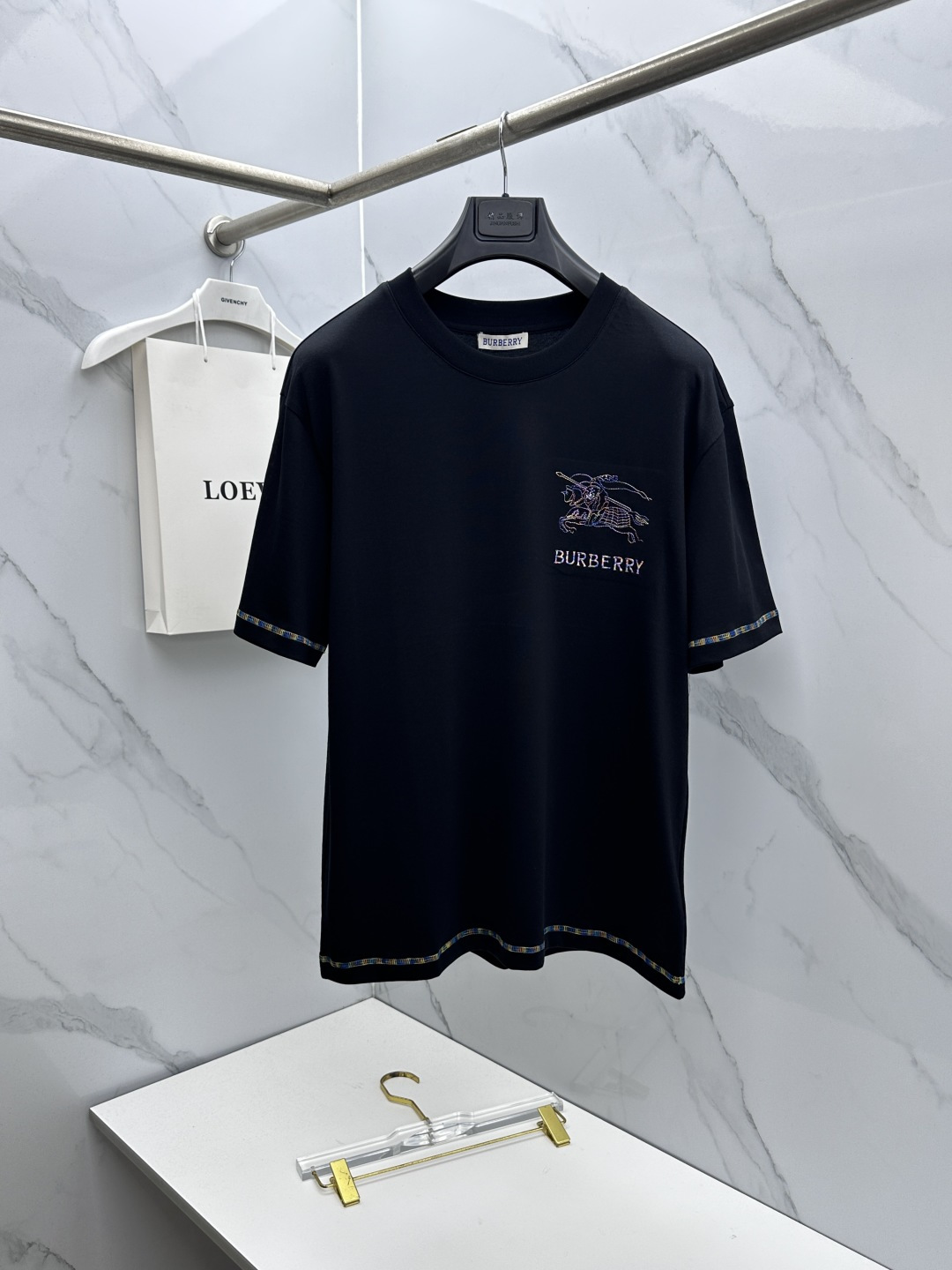 🆕Burberry巴宝莉 26新款首发专柜最新款短袖圆领T恤 高端订制 胸前骑士logo字母刺绣精美 高