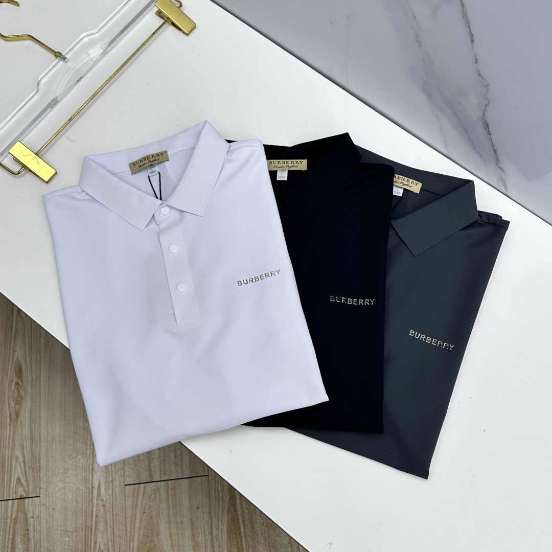 🆕Burberry巴宝莉 高端货商务 白领 单位人士必入单品！ 休闲商务翻领短袖，科技面料，体感非常棒，