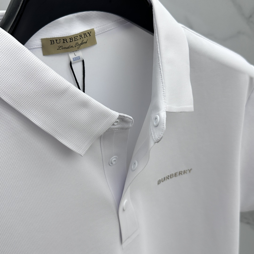🆕Burberry巴宝莉 高端货商务 白领 单位人士必入单品！ 休闲商务翻领短袖，科技面料，体感非常棒，