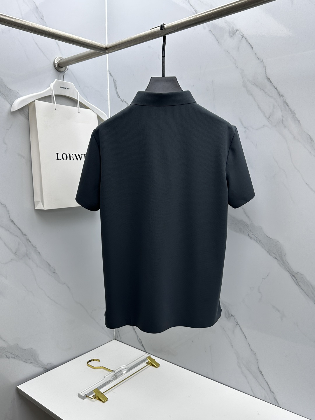 🆕Burberry巴宝莉 高端货商务 白领 单位人士必入单品！ 休闲商务翻领短袖，科技面料，体感非常棒，