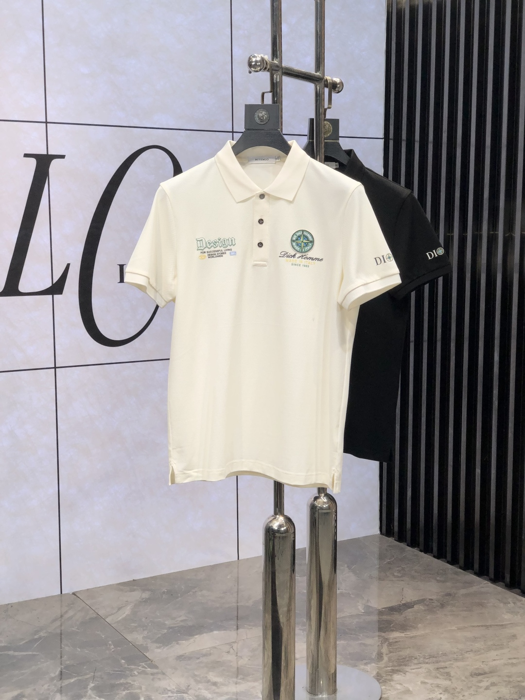 NO:123110,.Stone Island. 2025 counter new style original single men's casual short-sleeved Polo shirt, high-end customization, high-version, fashionable and versatile, original imported mercerized bead floor pattern design, super soft and delicate, skin-friendly and comfortable to wear, high-end boutique, 8-OEM factory made a fine T-top body, a must-have item for men. Number of code m-3xL.m wear 175/130, T-shirt, alexander wang19860909.石头岛.2025专柜新款原单男士休闲短袖Polo衫 高端定制 高版本 时尚百搭爆款 原版进口丝光珠地面料 图案设计 手感超柔软细腻 穿着亲肤舒适 高端精品 8代工厂精细做T上身非常赞 男士必备单品.码数m-3xL.m穿175/130,,T-shirt,alexander wang,Men's clothing