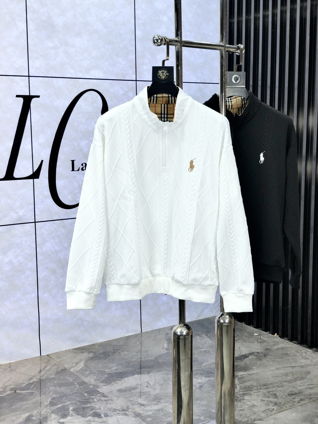 NO:518097,.polo.2025 autumn and winter new letter logo knitted cotton sweatshirt T-shirt channel quality!  Urban series products, created with full luxury letter logo elements, high-end temperament and top style, a single item with a very tone and charm!  Original custom imported double-sided water-soluble cotton fabric, comfortable to touch, embroidered letter design effect is quite exquisite, fashionable, classic and versatile!  Size M—XXXL.m wear 175/130 catties, hoodie, sweatshirts, tees, t-shirt, alexander wang19860909.polo.2025秋冬新款字母logo针织棉卫衣T恤 渠道精品！都市系列产物,奢华程度满分的字母logo元素打造,高端气质型必入的极品款式,一款极具腔调感与魅力的单品！ 原版定制进口双面水溶棉面料,手感舒适,刺绣字母设计效果相当精致,时尚经典百搭！ 尺码M—XXXL.m穿175/130斤,,hoodie,sweatshirts,tees，t-shirt,alexander wang,Men's clothing