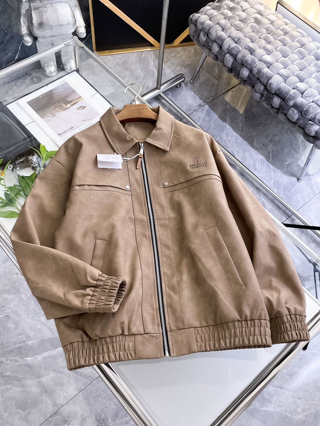 NO:624221,.BC.25 new autumn/winter jacket is on sale. Nappa leather jacket, casual and daily wear!  The upper body modifies the body shape, perfectly integrating fashion aesthetics and new urban business and leisure concepts. The whole body interprets the Italian minimalist, capable and outdoor functional style to the extreme. It is both solemn and harmonious, creating a unique styling item. The overall outline tends to be simple style. 88's rather individual and yuppie detail processing enriches the overall vision. The wardrobe is perfect for business and leisure and has a high attendance rate!  It's something you can meet but can't ask for!  Size M-3XL m wears 175/130,,jackets & coats,jackets & coats,alexander wang19860909.BC.25秋冬新品发售夹克纳帕皮外套,休闲日常穿搭！上身修饰身形、将时装美学和新都市商务休闲概念完美融合,通体将意式的极简、干练和户外功能性风格极致诠释,亦庄亦谐,塑造出别具一格的造型单品,整体轮廓趋于简约风格,88颇为个性且雅痞的细节处理,丰富了整体视觉.衣橱商务休闲绝佳的高出勤率！可遇而不可求！码数M-3XL m穿175/130,,jackets & coats,jackets & coats,alexander wang,Men's clothing