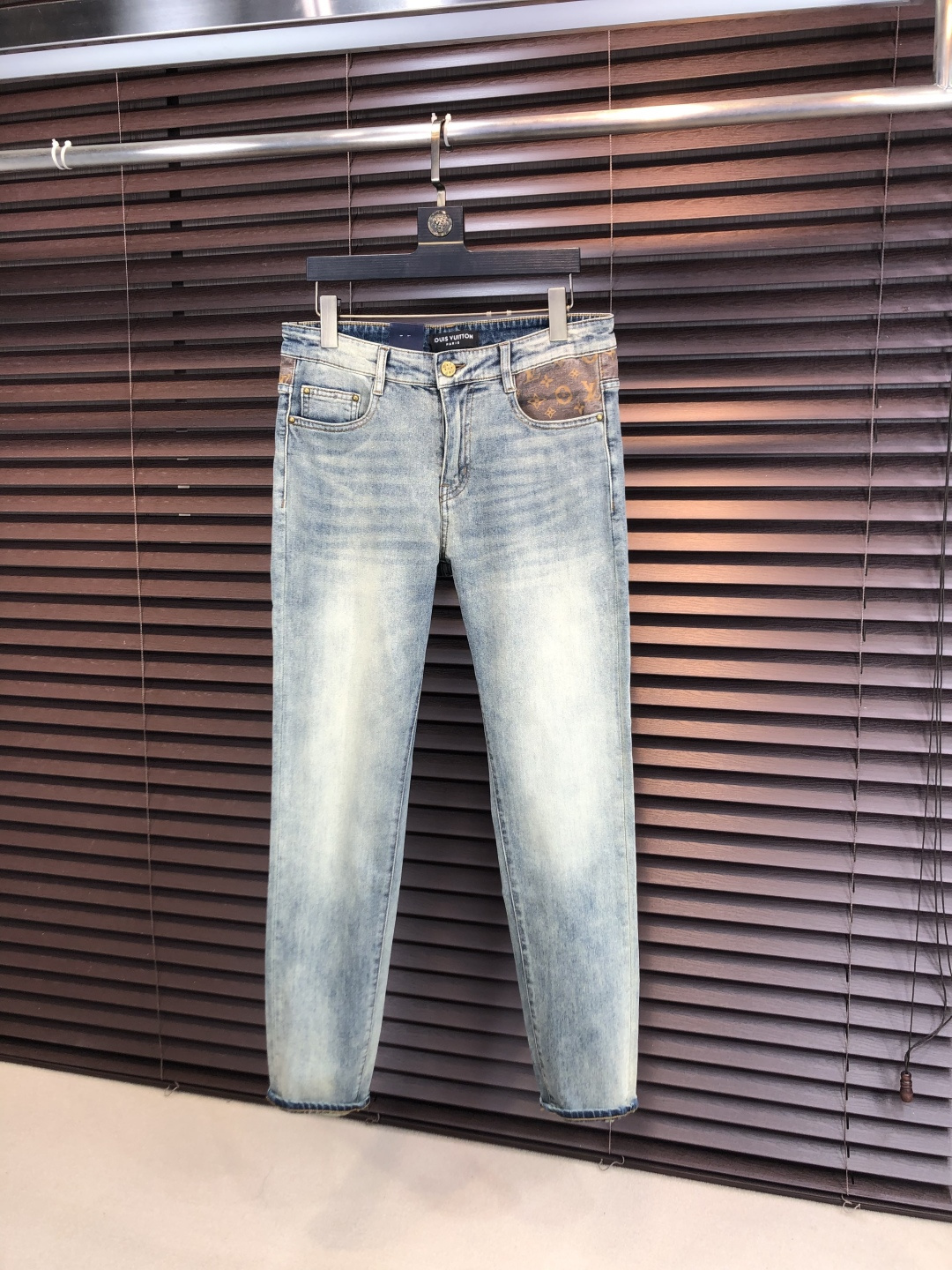 Louis Vuitton Jeans 11595