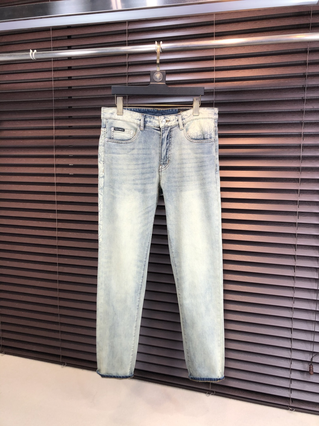 Alternative view of Jeans 11597