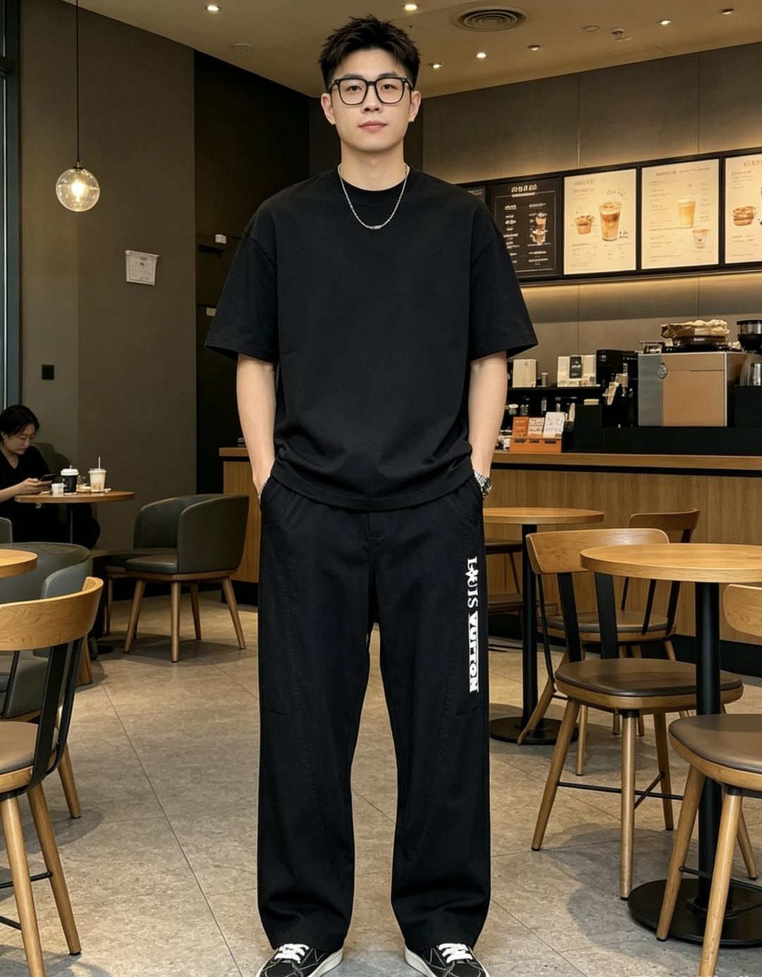 NO:835959,.Lv.26 new spring and summer counter products are on the market at the same time. High-quality fashionable casual pants made from original orders. Super versatile. Exclusively customized fabrics, delicate and soft to the touch, comfortable to the body, and super stylish on the upper body! The latest hardware accessories from the original custom shop. Super beautiful shape, long upper body and slender legs. The lining and wiring are impeccable. It can be attended to any occasion. Once again, the fabric is very, very classy! Size m-3xL.m wears 28.29,,louis vuitton,19860909.Lv.26年春夏专柜新品同步上市.原单订制高品质时尚休闲裤.超级百搭款.独家定制面料,手感细腻柔软,贴身舒适,上身超有型！原版定制专柜最新五金辅料.超靓版型、上身显腿修长,內里,走线都无可挑剔,任何场合都可出席,再次强调面料非常非常显档次！码数m-3xL.m穿28.29,,louis vuitton,,Men's clothing