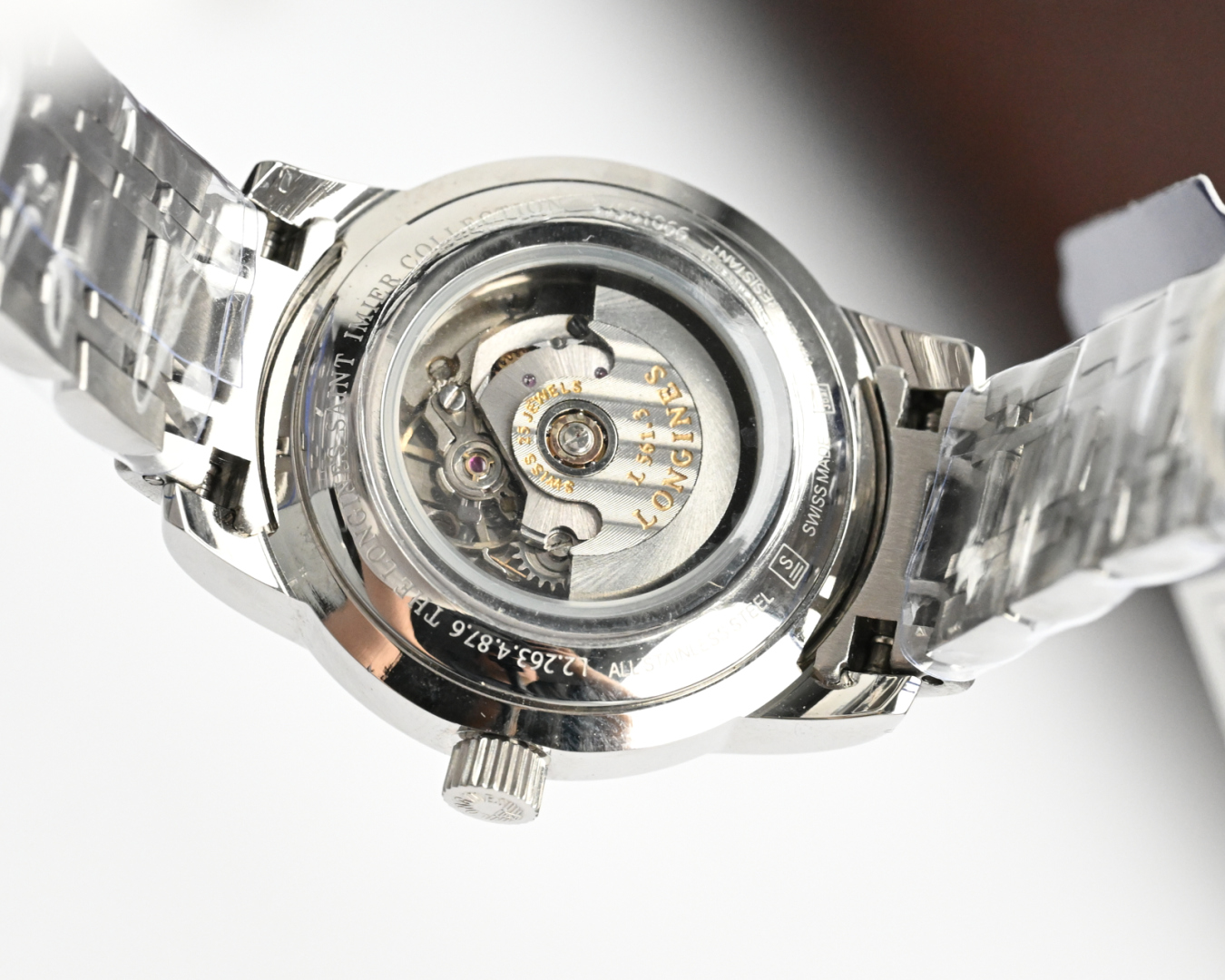 1400💰新版：LONGINES／浪琴-索伊米亚系列 L4、263．3一7、机械女表。🇨🇭      表式：女士手表。   机芯型号：《🇨🇭瑞士ETA2671自动机械机芯》【质量保障的核心】。   表売：316不锈精钢      尺寸：内径26mm．外径28.5mm【1：1尺寸】       表镜：蓝宝石水晶玻璃镜面。    316不锈钢钢带丶皮带：真牛皮表带丶鳄鱼皮表带。   防水：三度防水【30m】。  精细华丽工艺、完美品质的保障己达每位女士的追求!