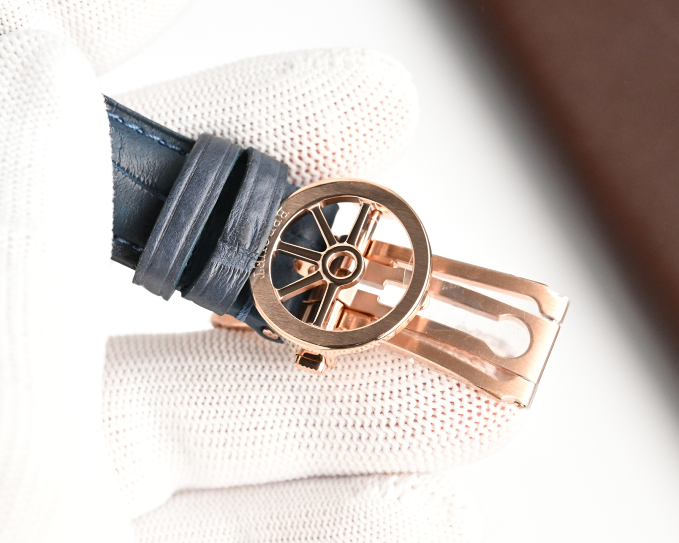 Batch 4140 CF New Wristwatch Launch with Original Design and Quality - 图片 9
