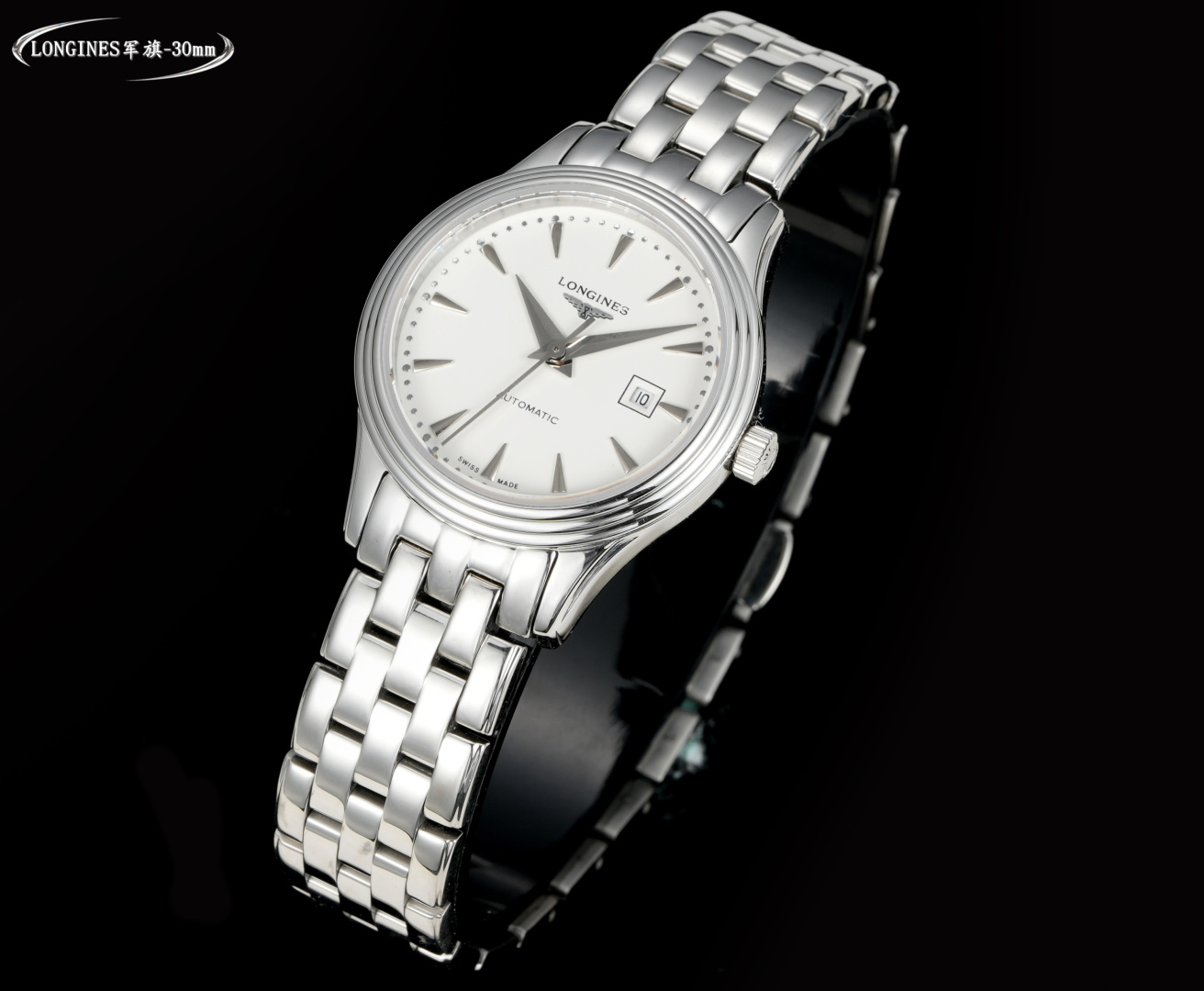 NO:393902,Longines - LONGINES, the eternal and classic military flag series has a new 30mm dial. The new model continues the past simplicity and slim appearance. It became very popular once it was launched. Longines military flag series was born in 1957, symbolizing the flag in the army, which means sailing. It is matched with the most stable 2671 movement, the original hollow holder, longines19860909浪琴-LONGINES,永恒经典的军旗系列出新款30mm表盘啦 新款延续以往简约 纤薄外形 一经推出便大受欢迎 浪琴军旗系列自1957年诞生,象征军队里的旗帜寓意扬帆起航 搭配最为稳定的2671机芯,对版原装镂空托片,,longines,Watch