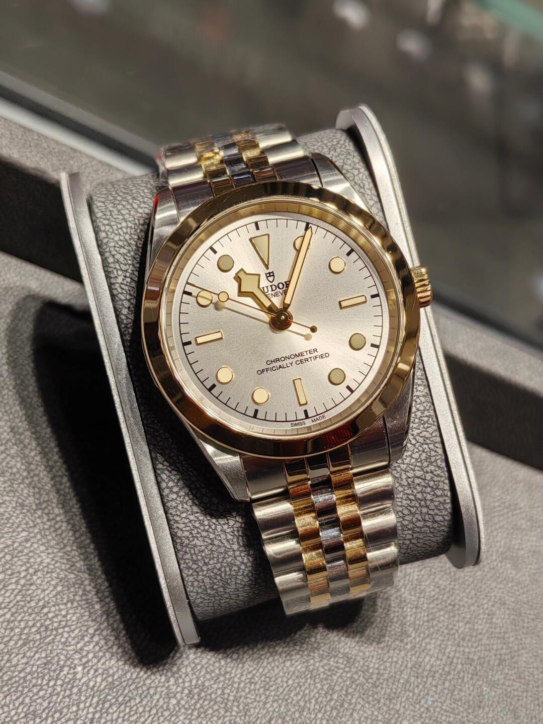 Tudor Heritage Black Bay 41mm Steel and Gold Watch - Champagne Dial