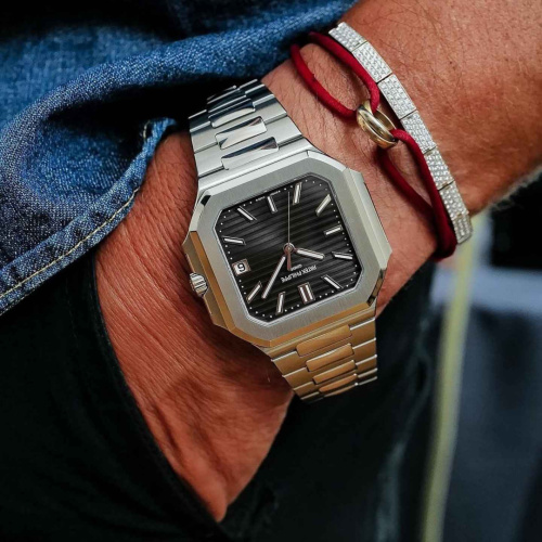 Patek Philippe Cubitus 5821 Luxury Watch - Automatic Movement, Steel Band