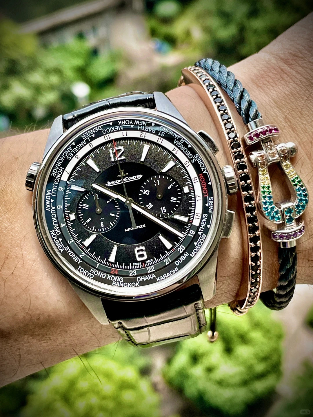 NO:741648,Produced by Tongyi JL-Beichen 905T series!  Jaeger-LeCoultre Polaris Chronograph WT 44mm Mens Watch (Polaris Chronograph WT 44mm Mens Watch) [Case] ​​is made of fine steel material, exclusive CNC grinding process, watch size 44mm  [Dial] Three-dimensional world time chronograph dial, the frosted texture of the dial is delicate and gentle, and the color tone is consistent with the original! The inner ring of the world time zone watch can be rotated, and the luminous scale and hands can be restored to 1:1!  [Movement] Adopts Dandong modified CAL752A automatic machine!  The 3rd and 9th digits are the scoring and timing functions respectively, realizing all the original parameters!  [Strap Buckle] The watch is matched with Italian cowhide to make the wrist more comfortable and fit!  The stainless steel folding clasp shows the luxurious temperament of the watch!  Suitable for various business occasions, simple and refined yet elegant!  ,,jaeger-lecoultre,cowhide19860909统一 JL出品-北宸905T系列！ 积家-Jaeger LeCoultre北宸905T 系列&世界时计时腕表（Polaris Chronograph WT 44mm Mens Watch )【表壳】采用精钢材料,独家的CNC打磨工艺,腕表尺寸44mmX12.8mm大小厚度,双表冠全方位同步原版！【表盘】立体世界时计时表盘,盘面的磨砂质感细腻温和,色调和正品保持一致!可旋转世界时区表内圈,1:1还原夜光刻度及指针！【机芯】采用丹东改CAL752A型自动机械！3、9位分别为计分计时功能,实现原装所有参数！【表带扣】腕表搭配意大利牛皮让手腕更贴合舒适！精钢折叠表扣显示出腕表的华贵气质！适合各种商务场合,简敛精致不失优雅！,,jaeger-lecoultre,cowhide,Watch