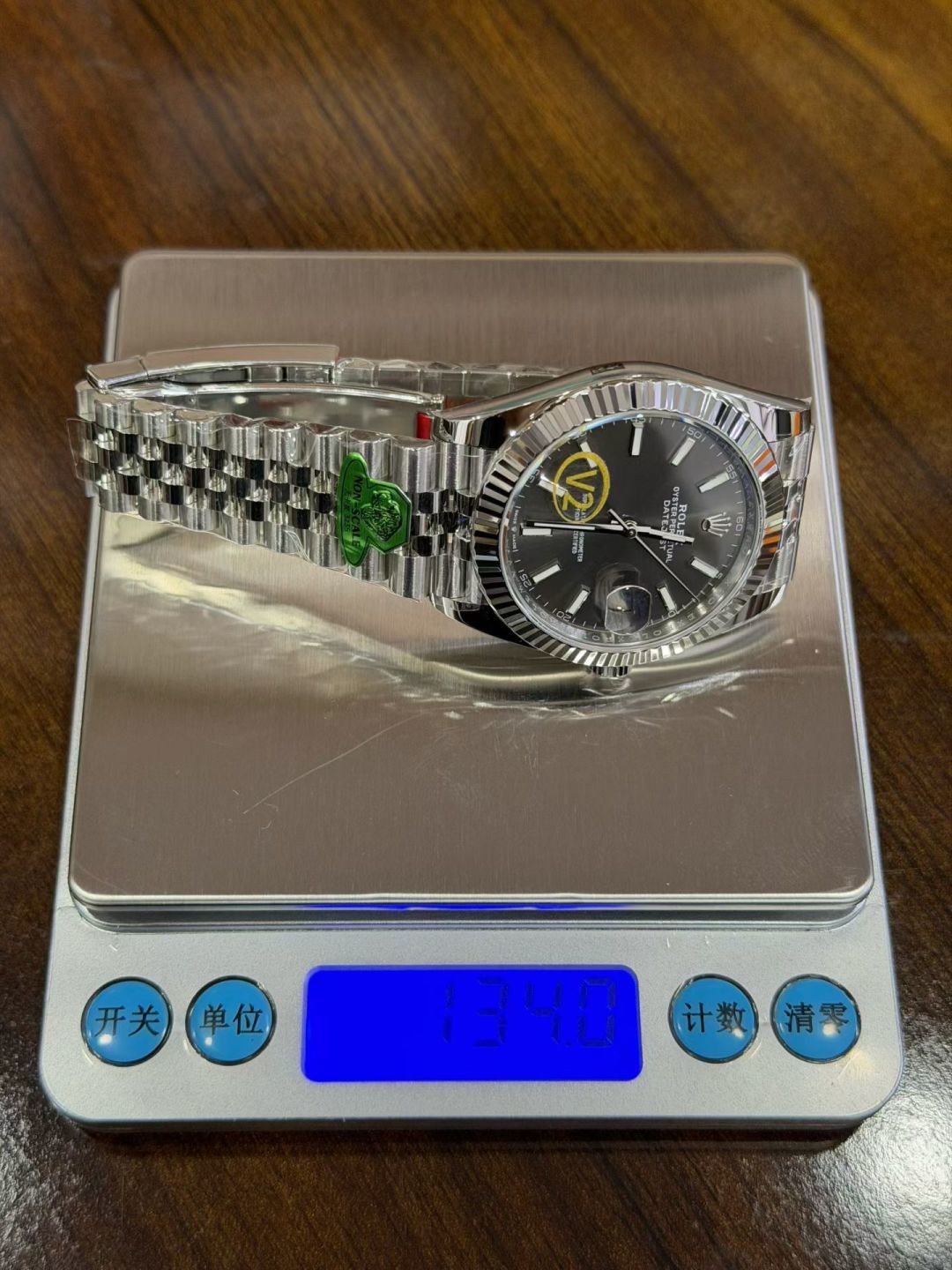 NO:754905,Dog factory, V2 version weight 'no card movement',19860909狗厂,V2版本重量“无卡度机芯”,,Watch