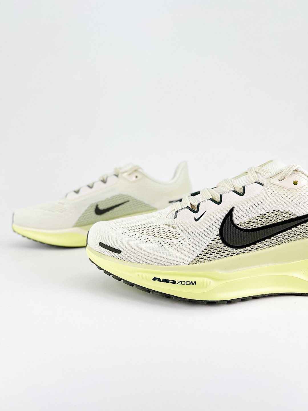 P200Nike Air Zoom PEGASUS 41 GTX 登月跑鞋 网面透气跑步鞋 FD2722-109
