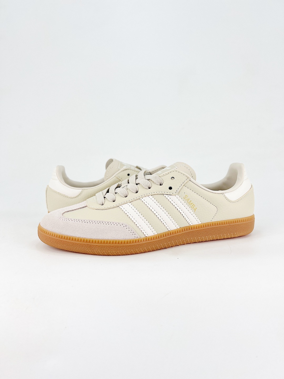 Addis Original Samba VEFGAN复古单品 复古桑巴板鞋 IE7013-莆田鞋,莆田鞋货源,高仿鞋,高仿鞋货源,安福档口,莆田高仿鞋,莆田鞋批发,高仿鞋批发,莆田高仿运动鞋,高仿运动鞋,莆田运动鞋 Addis Original Samba VEFGAN复古单品 复古桑巴板鞋 IE7013