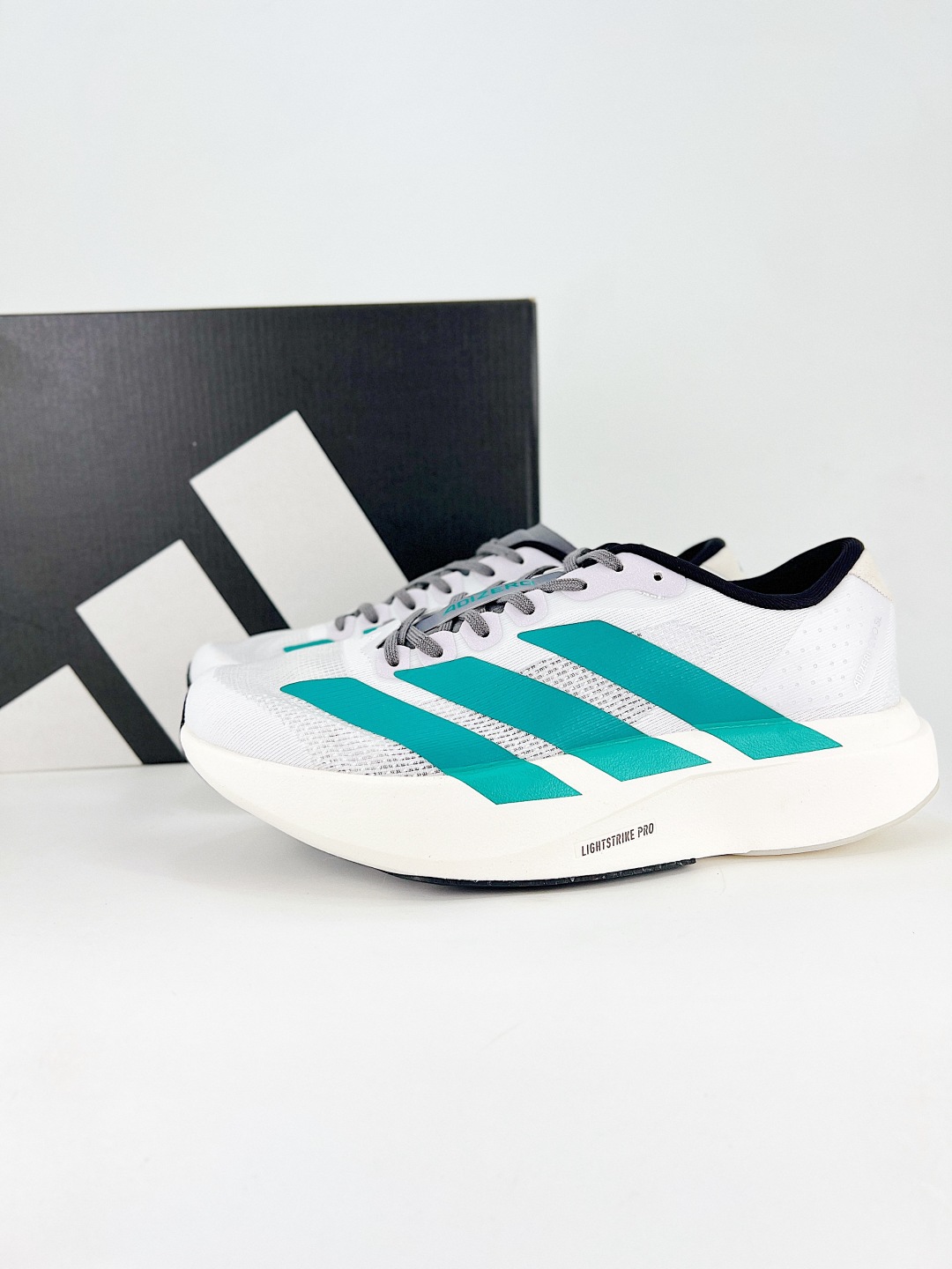 P200Ad Adizero Evo SL M 阿迪超轻透气缓震跑鞋 JS4487