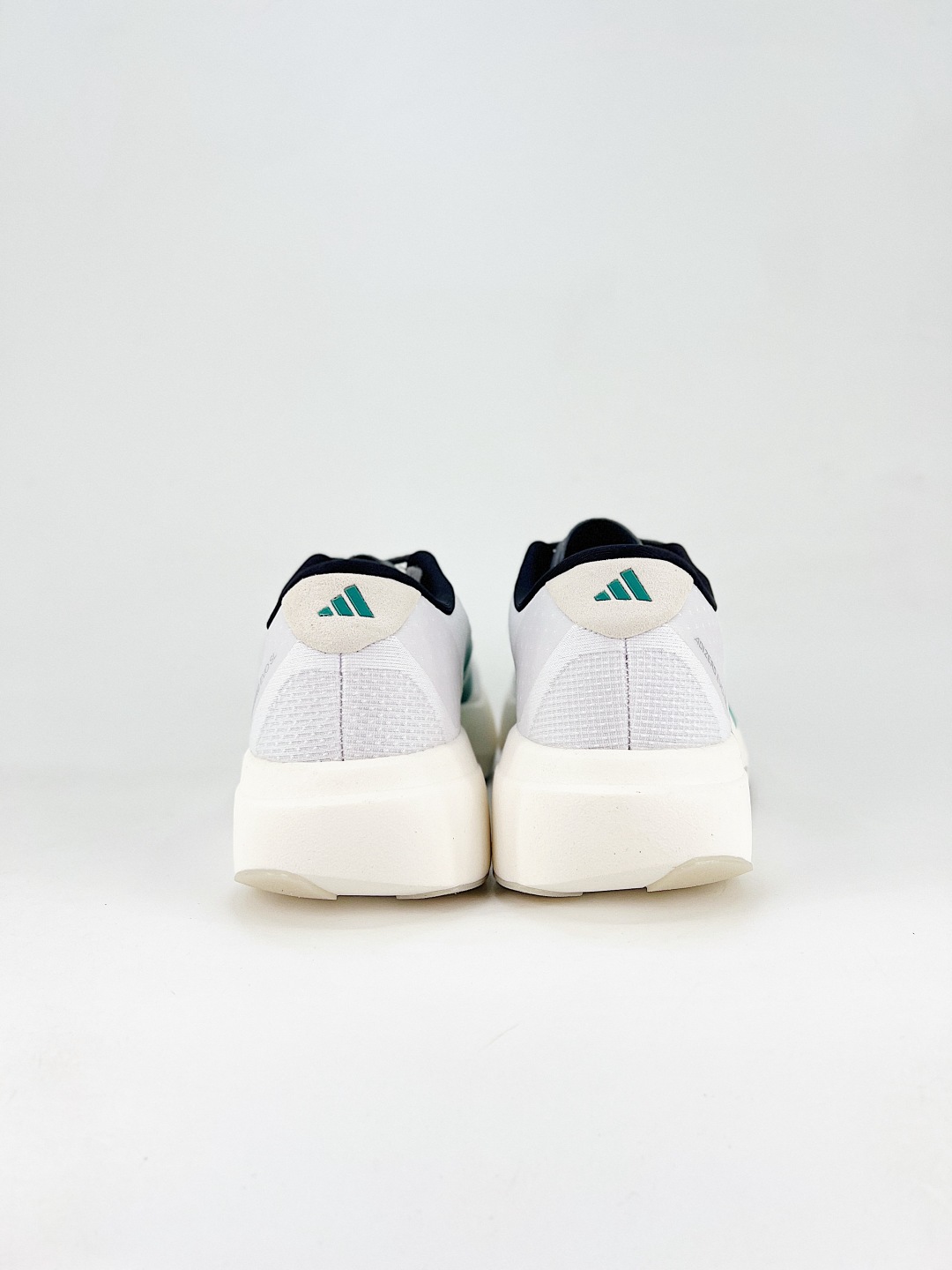 P200Ad Adizero Evo SL M 阿迪超轻透气缓震跑鞋 JS4487