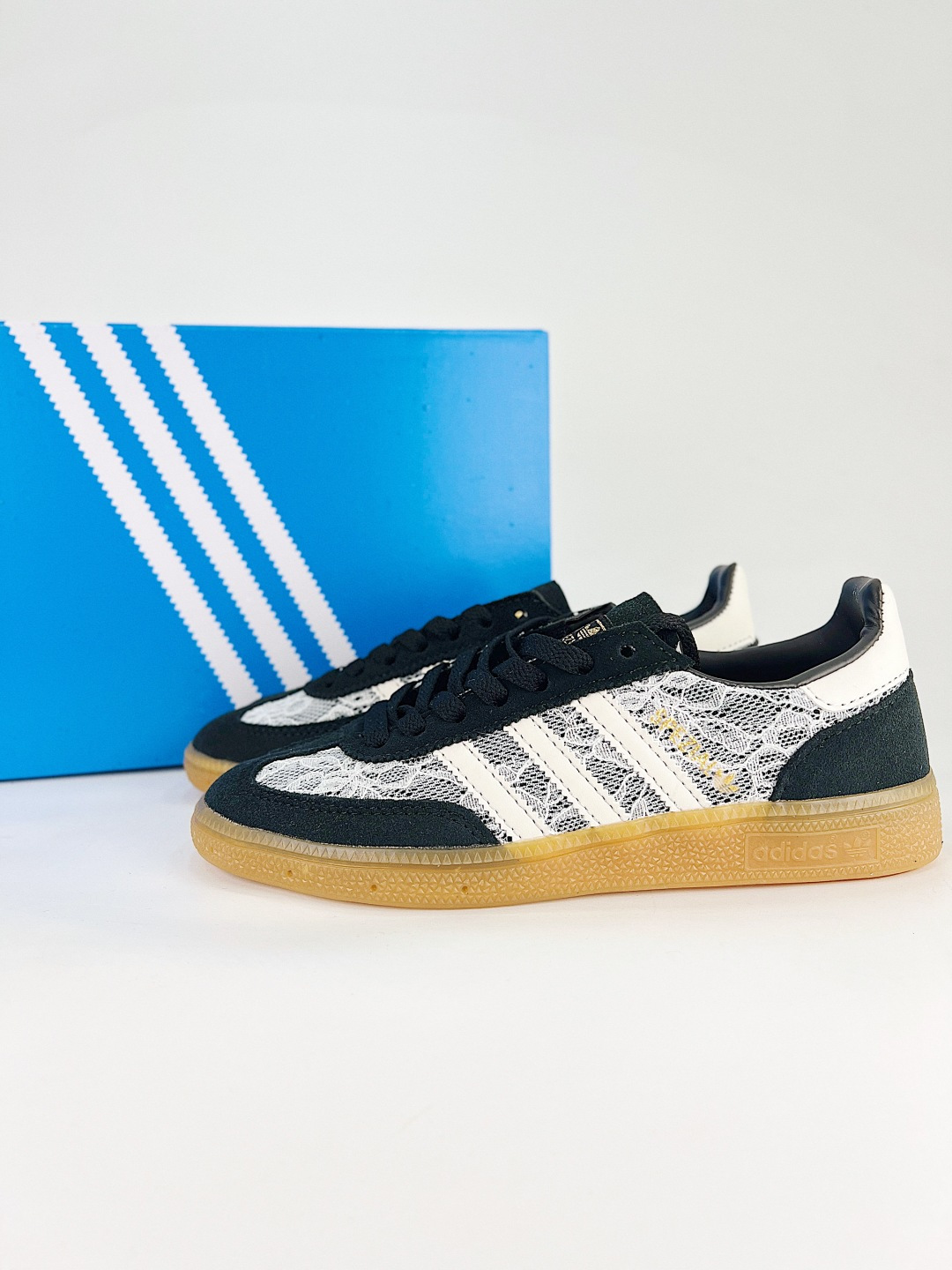 _dci9sqXglE40yuRLMN5oAvcHBx9OBf1k4eOrT4Q