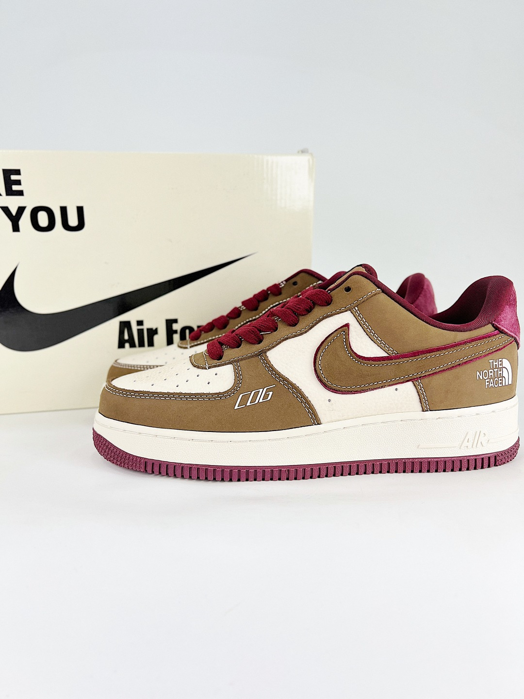 _dhc9sHYBgC-7lKQ_jUn3ZUXiCup11hsf0EzK6CQ