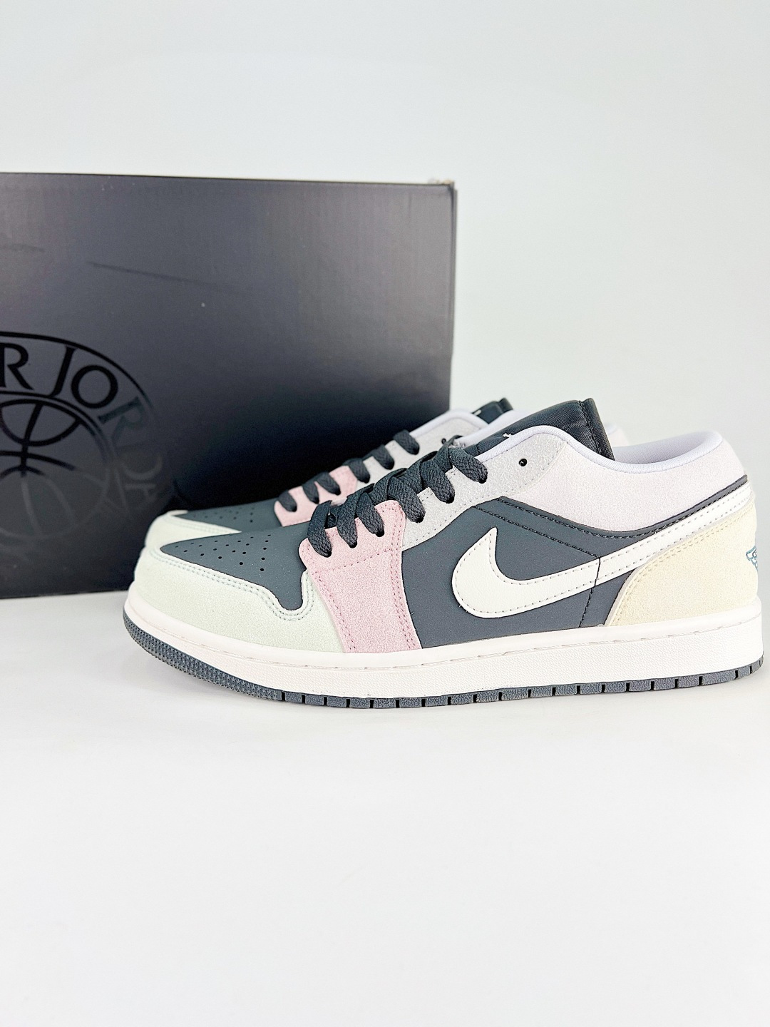 _dw39sB0mFc0YtaQNC_Ec6wcs-MPZ_69EP2GZrFg