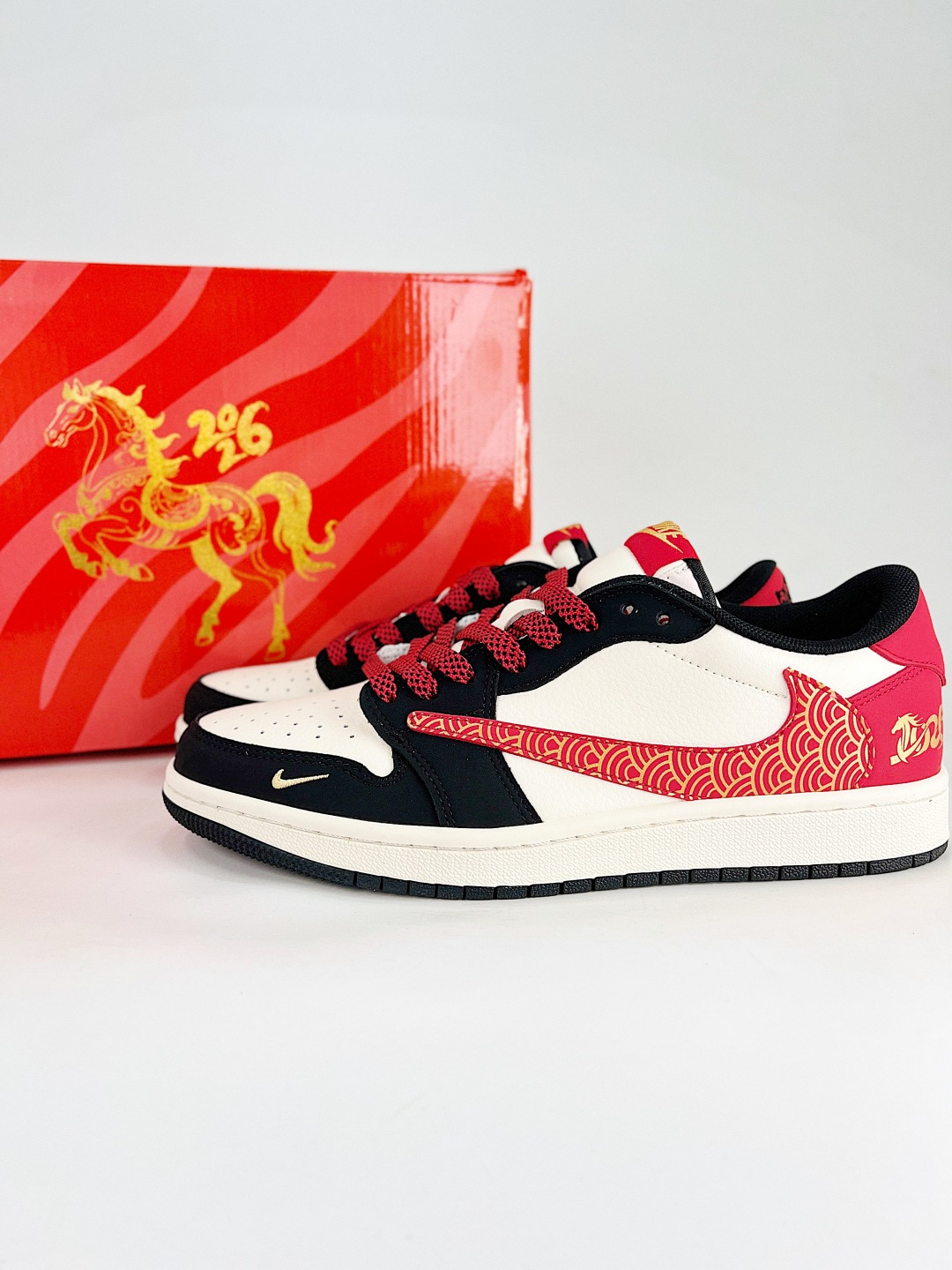 _dmu9sFh_RgSeg9yMl4l7_3IiP8RVp2Mc6IbvITw