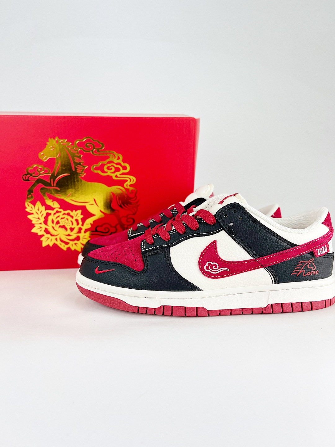 _dbH9s7Y_4-2HK9F2oq9hSCAAd2cVTWW49EYt0VA