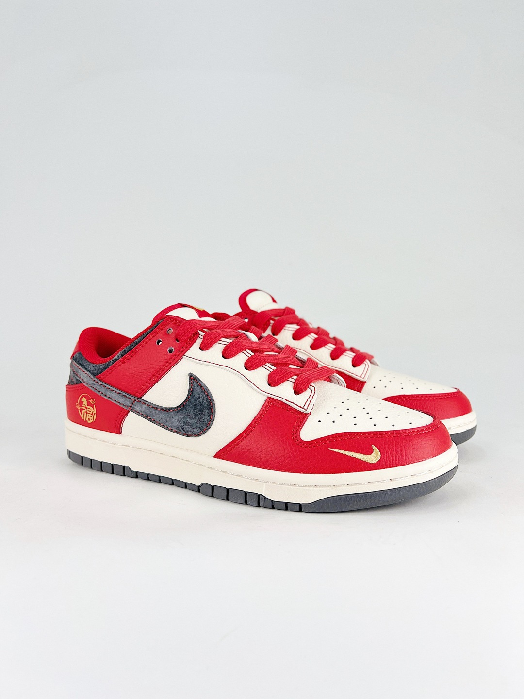 _d-d9s-1YNsIzpe9x20lSer79n0xi4TSQWUYIIwA