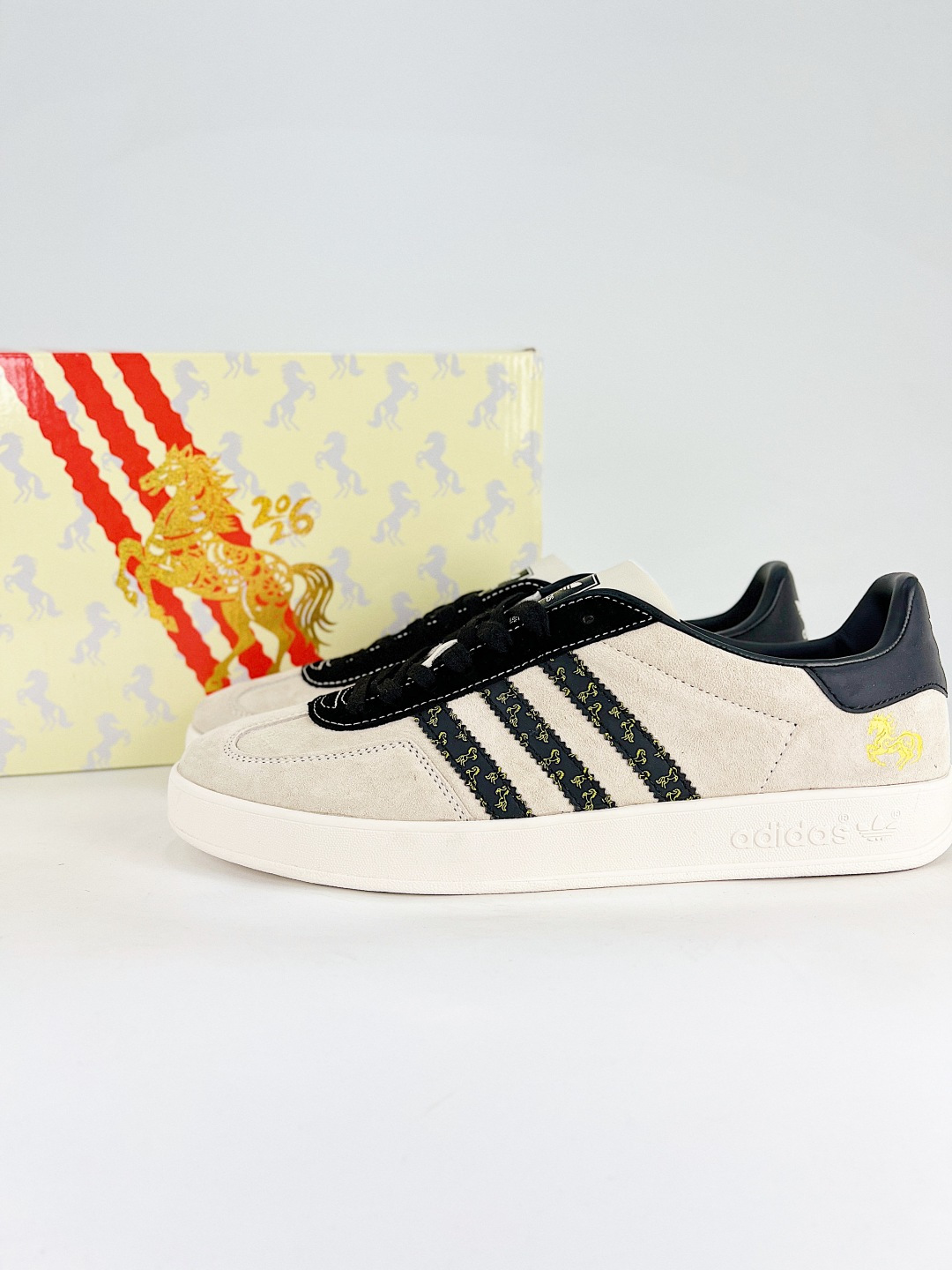 _dju9syYXxw0Dqxumlktd6RwXAsu8Gw-Mh4WKcZw