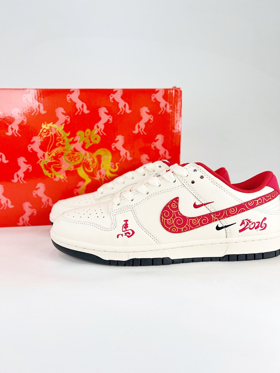 _dlT9s_ib9wEaFS-WHXBRw3hqsHbPbb5vaAS-q0A