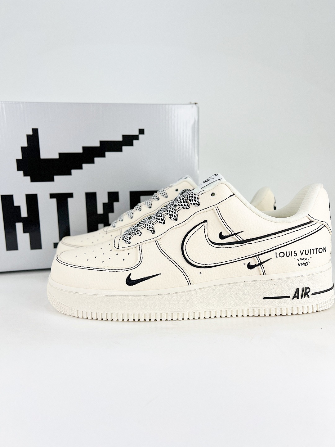 _daE9s5XL_mB8K--uqF9zkxaVWrlGaDBfaGL-sAA