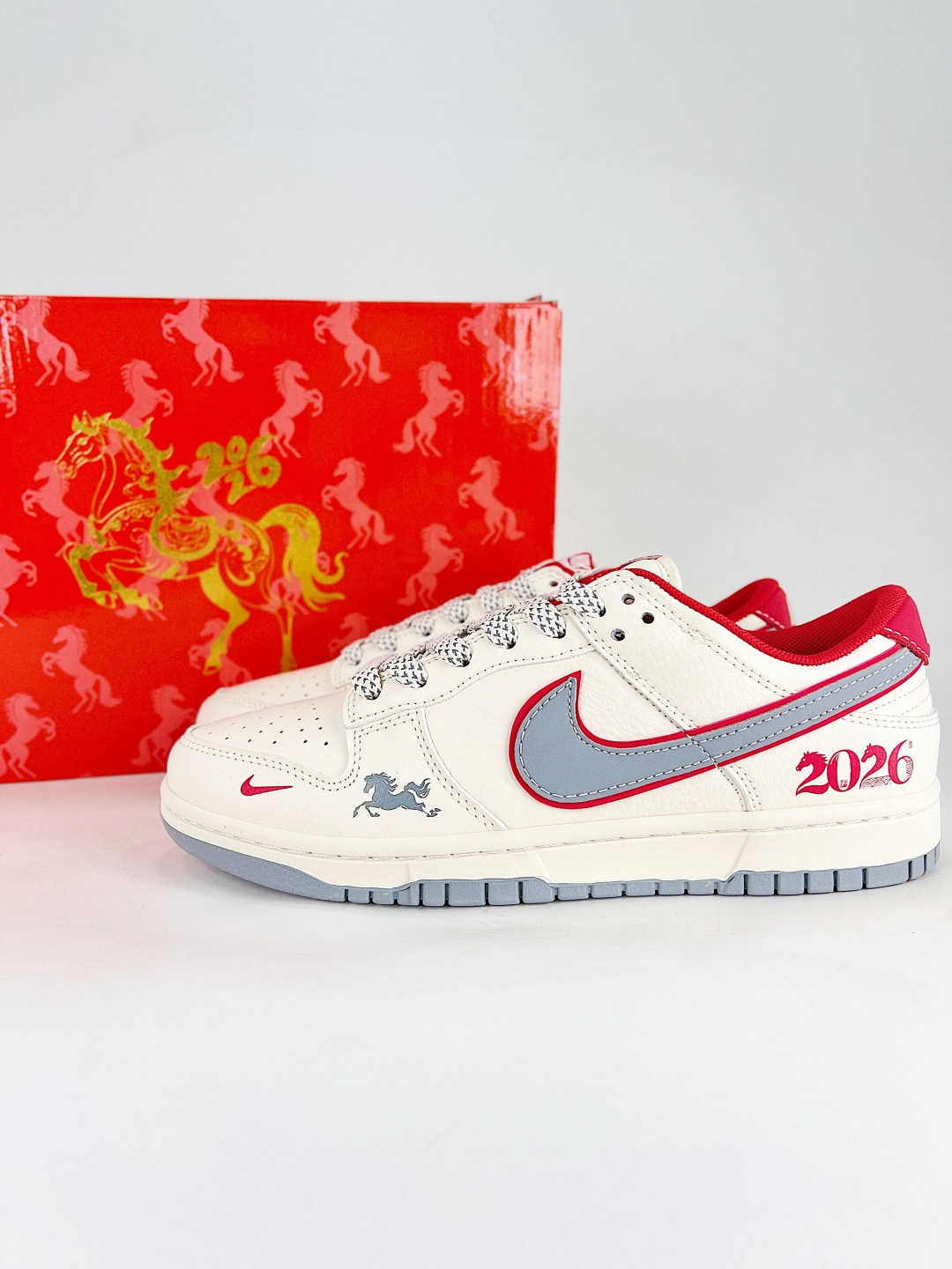 _djl9sFbDEhW_Qx68ipAbZn7rqKKNdroglL4vcOQ