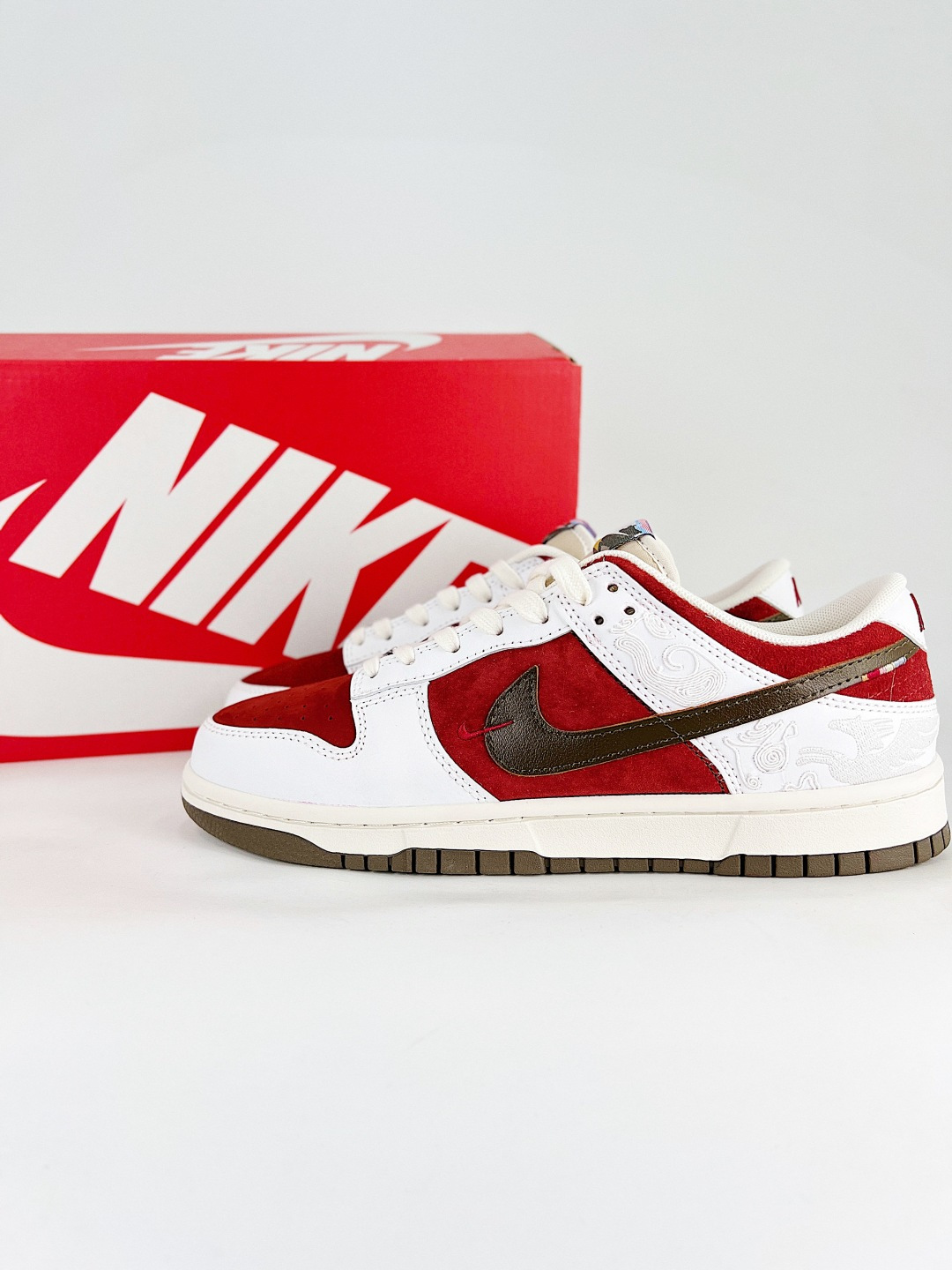 _dkp9sITDOL28NKME7j6x2WssH6uPlXxluGa23sQ